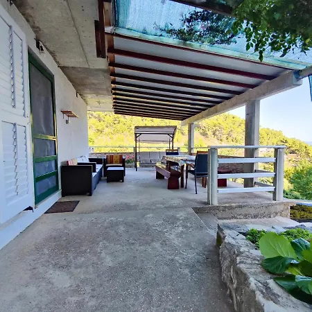 Robinson Dionis * Selca kod Bogomolja