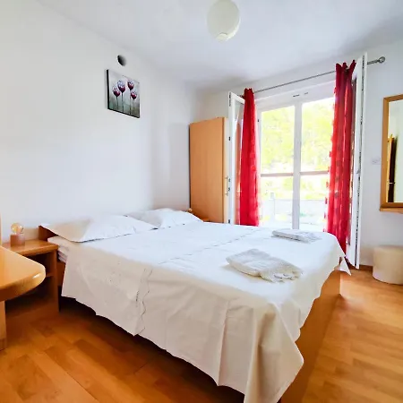 Robinson Dionis Tatil Evi *