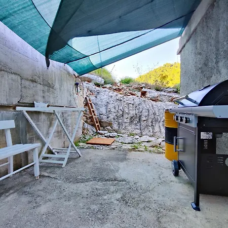 Robinson Dionis * Selca kod Bogomolja