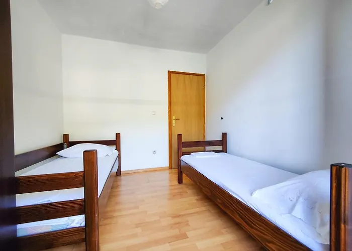 Robinson Dionis Tatil Evi Selca kod Bogomolja