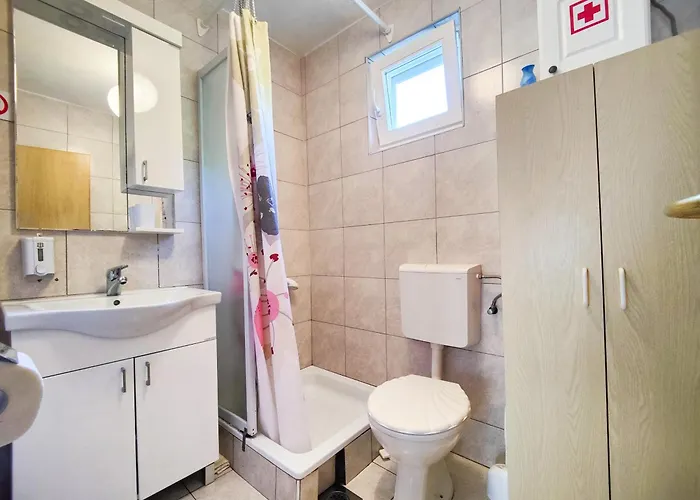 Robinson Dionis Tatil Evi